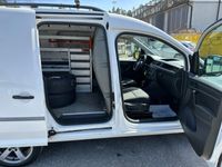 begagnad VW Caddy 2.0 TDI 4Motion DSG 150hk INREDNING/1-ÄGARE