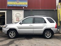 begagnad Kia Sportage 2.0 CRDi 4WD Euro 4 140HK drag