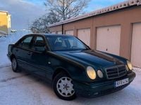 Begagnad Mercedes E240 170 HK (125 kW) 1999 Sedan