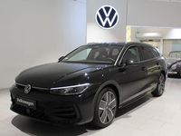 Ny VW Passat R-line 177 HK (130 kW) 2025 Svart (grenadilla black metallic) Kombi