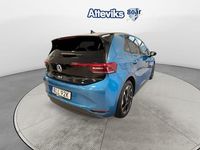 Begagnad VW ID.3 Pro Performance 239 kW (326 HK) 2024 Blå Halvkombi