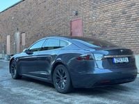 Begagnad Tesla Model S 386 kW (525 HK) 2018 Grå Halvkombi