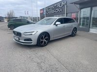 Begagnad Volvo V90 Momentum 190 HK (139 kW) 2020 Silver Kombi