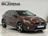 Begagnad Volvo V40 Summum 150 HK (110 kW) 2015 Brun Halvkombi