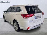 begagnad Mitsubishi Outlander P-HEV CVT 360-Kam Drag Skinn 2020, SUV
