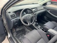 begagnad Toyota Corolla 5-dörrars 1.6 VVT-i NY BESIKTIGA 110hk