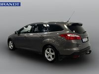 begagnad Ford Focus Kombi Titianium 2.0 TDCi 115hk Powershift Värmare Dragkrok Vinterhjul