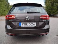 begagnad VW Passat Sports R-Line 2.0 TDI BlueMotion DSG Euro 6 190hk