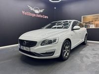 Begagnad Volvo V60 Ocean Race 190 HK (139 kW) 2015 Vit Kombi