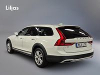 Begagnad Volvo V90 CC 192 HK (141 kW) 2018 Vit Kombi