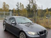 Begagnad BMW 318 167 HK (122 kW) 2008 Sedan