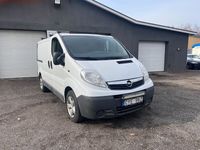 begagnad Opel Vivaro Skåpbil 2,7t 2.0 CDTI, Ramp, Dragkrok