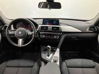 begagnad BMW 320 xDrive Touring Steptronic M-Ratt Nav Pro
