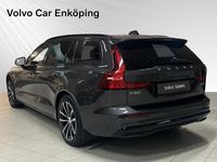 Begagnad Volvo V60 350 HK (257 kW) 2025 Grå Kombi