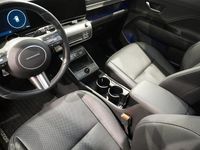 Begagnad Hyundai Kona Advanced 160 kW (218 HK) 2024 Shimmering silver SUV