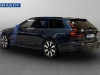 Begagnad Volvo V90 Plus 355 HK (261 kW) 2024 Mörkblå (blå) Kombi