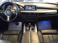 begagnad BMW X5 xDrive40e M-Sport Värmare Pano Head-Up H/K LED Drag