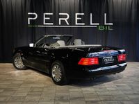 Begagnad Mercedes SL600 394 HK (289 kW) 1997 Svart Cab