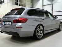 begagnad BMW 530 d xDrive 340hk M-sport / Innovation / Ferrita / 20"