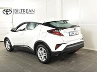 Begagnad Toyota C-HR Active 122 HK (89 kW) 2022 Vit SUV