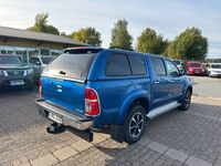 begagnad Toyota HiLux 3.0D AUT 4WD INVINCIBLE LÄDER NAVI KÅPA 2-ÅRS G