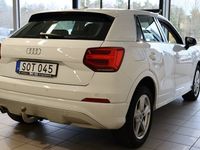 begagnad Audi Q2 Sport 1.6 TDI Manuell Skinnklädsel Dragkrok 2018, SUV