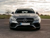 Begagnad Mercedes E63 AMG AMG 612 HK (450 kW) 2020 Silentia grau