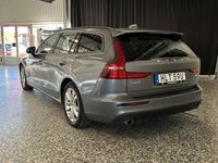 Begagnad Volvo V60 Momentum 190 HK (139 kW) 2019 Grå Kombi