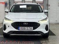 Begagnad Ford Focus Business Edition 125 HK (91 kW) 2023 Vit Halvkombi