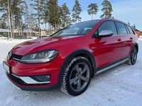 Begagnad VW Golf VII 180 HK (132 kW) 2016 Röd Kombi