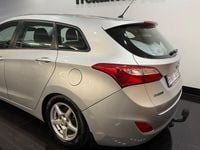 Begagnad Hyundai i30 110 HK (80 kW) 2012 Silver Kombi