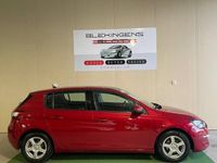 begagnad Peugeot 308 1.6 THP Active 125hk Navigation