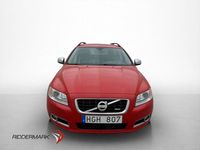Begagnad Volvo V70 R-Design 231 HK (169 kW) 2010 Röd Kombi