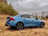 begagnad Volvo S60 T3 Momentum, R-Design (ny kamrem)