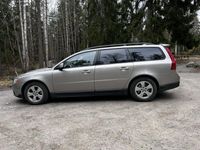 begagnad Volvo V70 2.4D Kinetic Euro 4