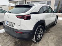 Begagnad Mazda MX30 Exclusive-Line 105 kW (143 HK) 2023 Vit SUV