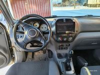 Begagnad Toyota RAV4 150 HK (110 kW) 2001 SUV