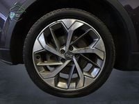 Begagnad Aiways U5 150 kW (204 HK) 2022 Röd SUV