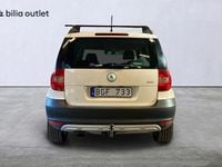 Begagnad Skoda Yeti 2012 Vit SUV
