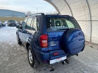 Begagnad Toyota RAV4 150 HK (110 kW) 2004 Blå SUV