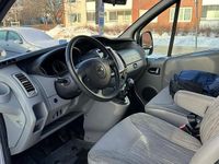 Begagnad Nissan Primastar 146 HK (107 kW) 2011 Minibuss
