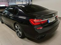 begagnad BMW 740 d xDrive Steptronic M Sport Executive Värmare Drag