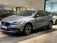 Begagnad Volvo V40 CC Business Edition 152 HK (111 kW) 2018 Blå metallic Kombi