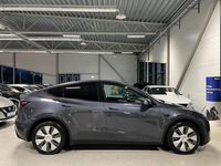 Begagnad Tesla Model Y 378 kW (514 HK) 2021 Grå SUV