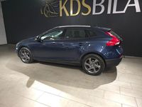 Begagnad Volvo V40 114 HK (83 kW) 2014 Blå Halvkombi
