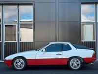 Begagnad Porsche 924 170 HK (125 kW) 1980 Flerfärgad Sportkupé