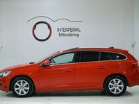 Begagnad Volvo V60 Summum 163 HK (119 kW) 2011 Röd Kombi