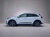 Begagnad Kia Niro Advance 141 HK (103 kW) 2019 Vit SUV