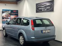 begagnad Ford Focus 1.8 Flexifuel,Ny besiktad,Kedja,Lågmil,Tittanium