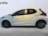 Begagnad Toyota Yaris Hybrid Style 117 HK (86 kW) 2021 Vit Halvkombi